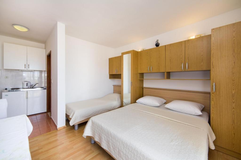 Apartments Slavena Gradac  Exterior foto