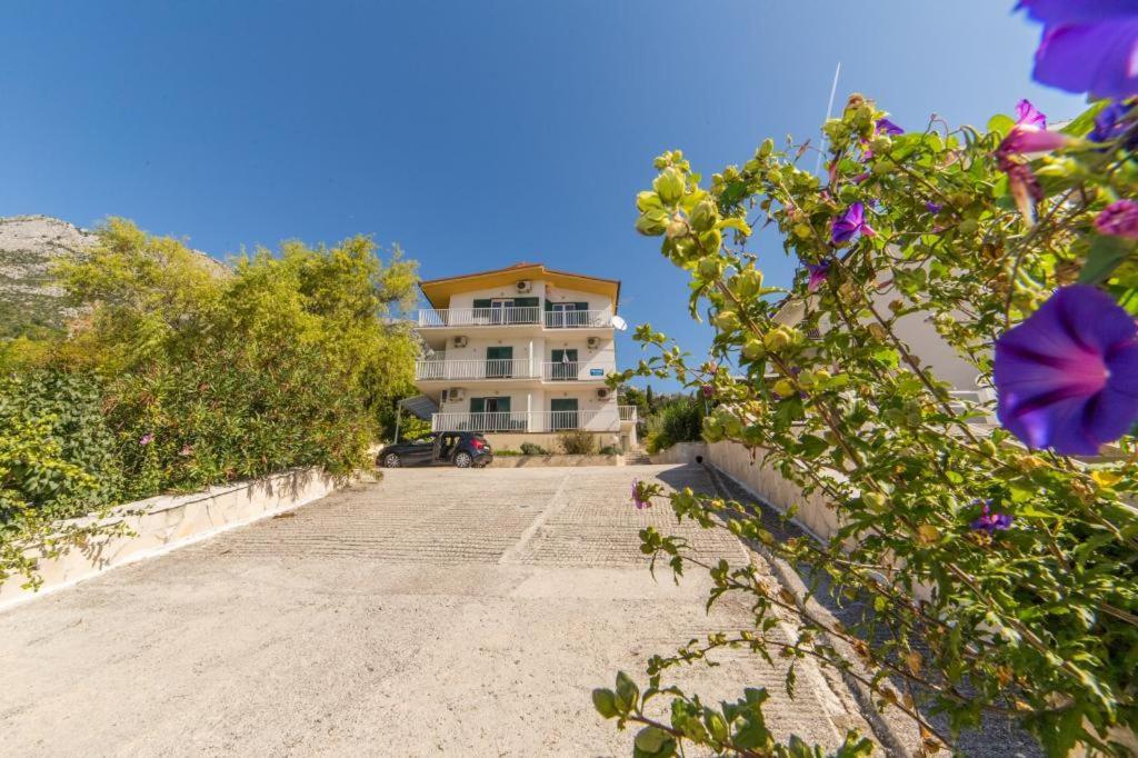 Apartments Slavena Gradac  Exterior foto