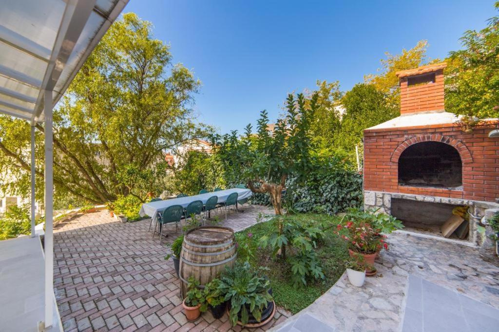Apartments Slavena Gradac  Exterior foto