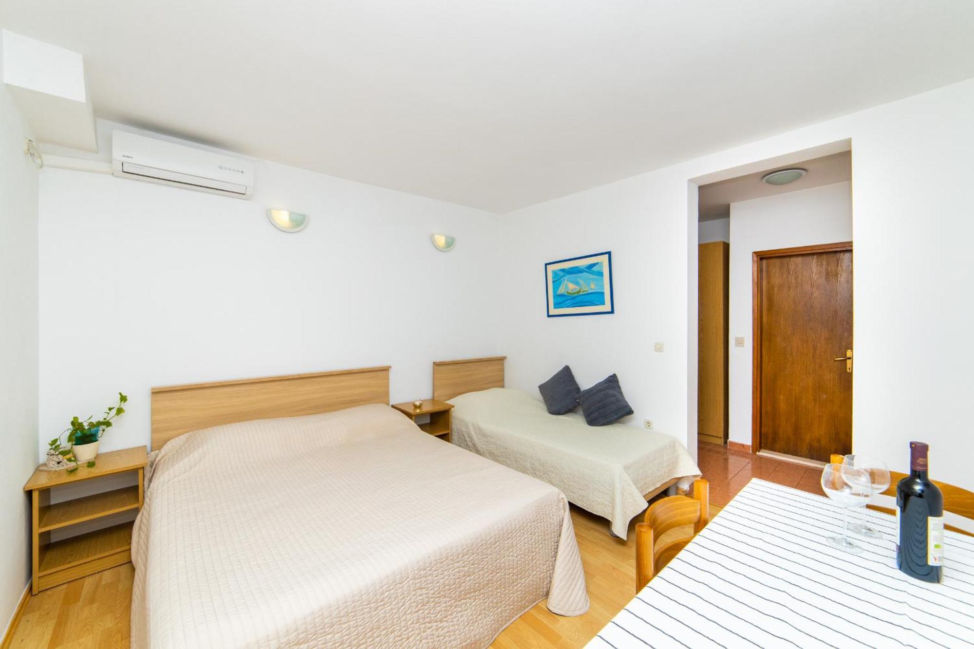 Apartments Slavena Gradac  Exterior foto